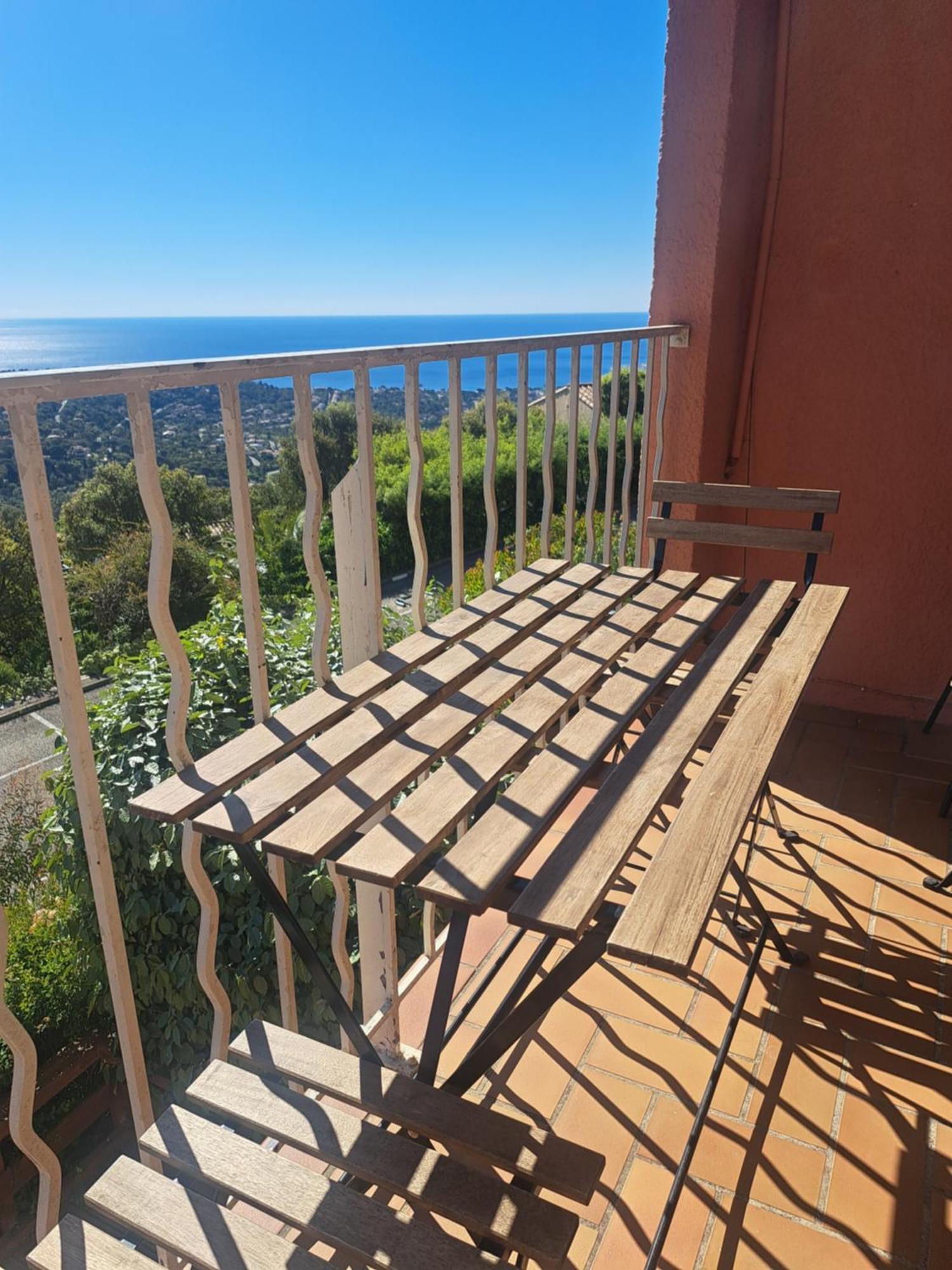 Location Vacance Vue Mer 4 A 6 Personnes Cavalaire-sur-Mer Exterior foto